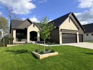 5321 173rd Street, Urbandale, IA 50323