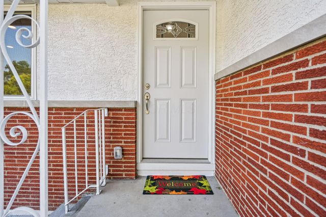 11608 Meadow Avenue, Pickerington, OH 43147