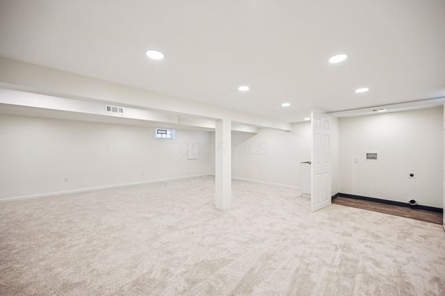 11608 Meadow Avenue, Pickerington, OH 43147