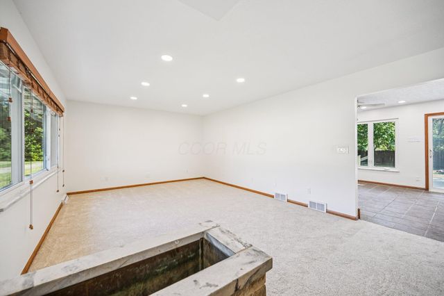 11608 Meadow Avenue, Pickerington, OH 43147