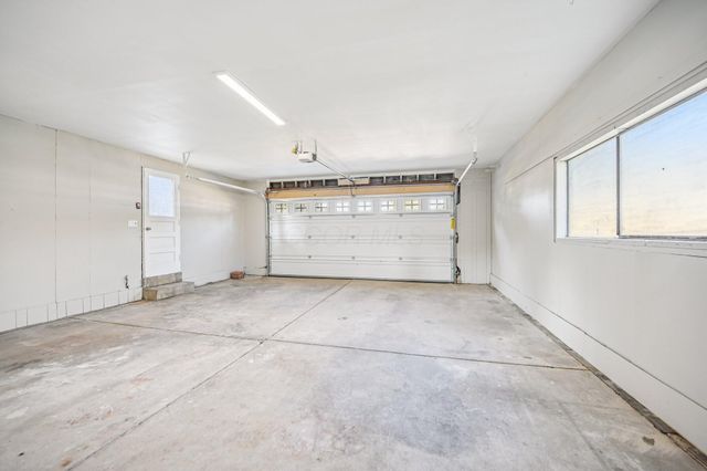 11608 Meadow Avenue, Pickerington, OH 43147