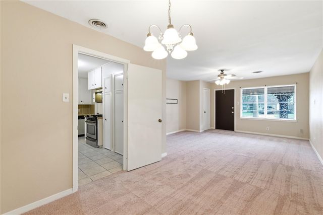 8406 Highcrest Drive, Houston, TX 77055