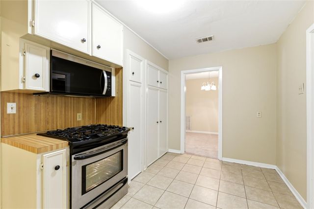 8406 Highcrest Drive, Houston, TX 77055