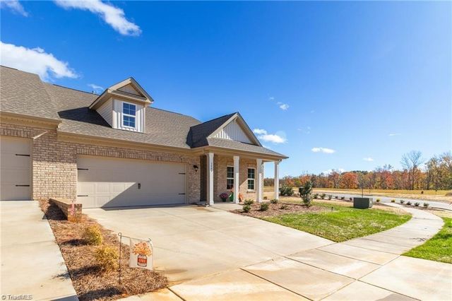 3534 Townland Circle, Clemmons, NC 27012