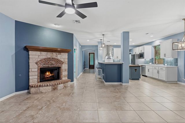 3935 Bowstring BND, Cedar Park, TX 78613