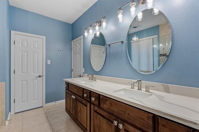 3935 Bowstring BND, Cedar Park, TX 78613