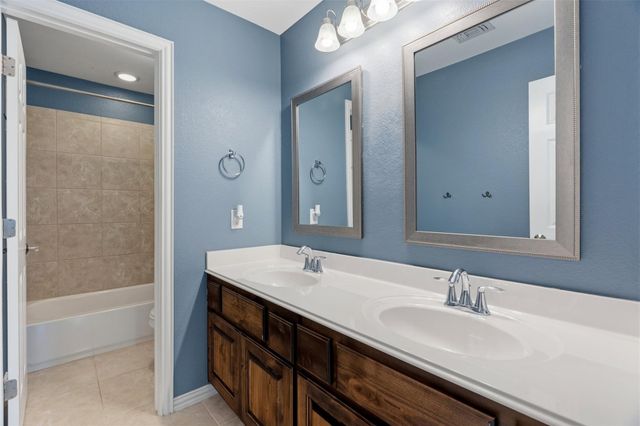 3935 Bowstring BND, Cedar Park, TX 78613