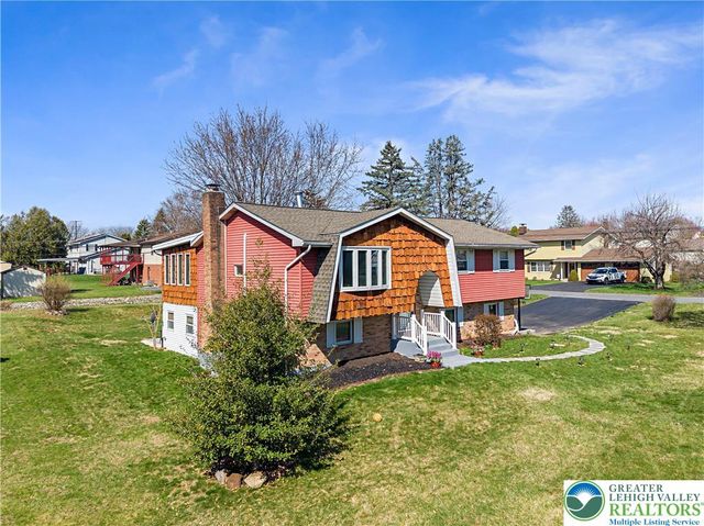 3945 Hemlock Place, Hanover Twp, PA 18017