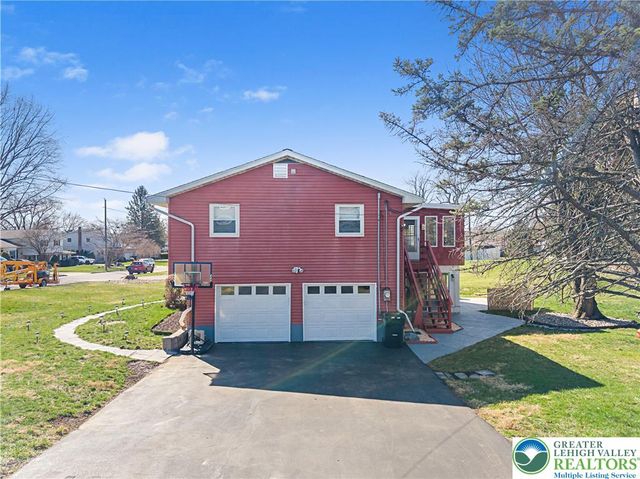 3945 Hemlock Place, Hanover Twp, PA 18017