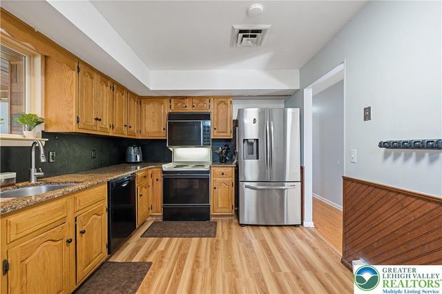 3945 Hemlock Place, Hanover Twp, PA 18017