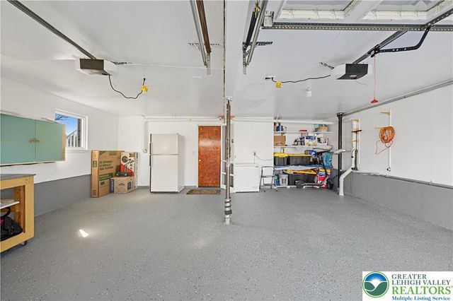 3945 Hemlock Place, Hanover Twp, PA 18017