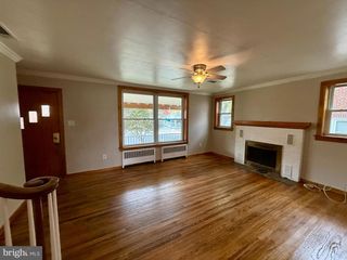313 W LANCASTER AVE, Reading, PA 19607