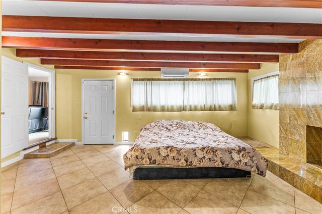 7977 Vista Del Rosa, Downey, CA 90240