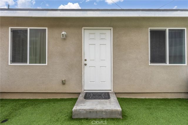 7977 Vista Del Rosa, Downey, CA 90240