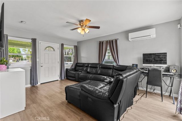 7977 Vista Del Rosa, Downey, CA 90240