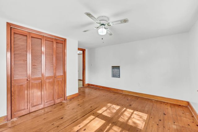 116 N Saltsman Dr, Hopkinsville, KY 42240