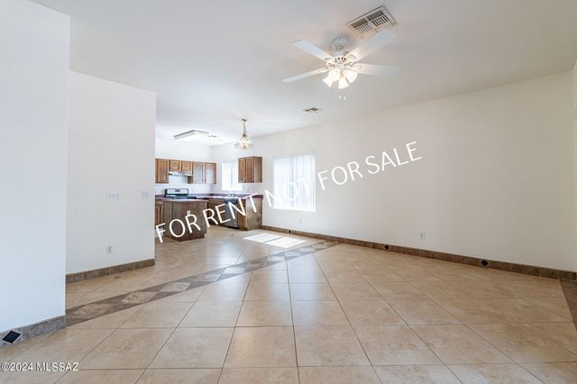 7442 W Sonesta Drive, Tucson, AZ 85743