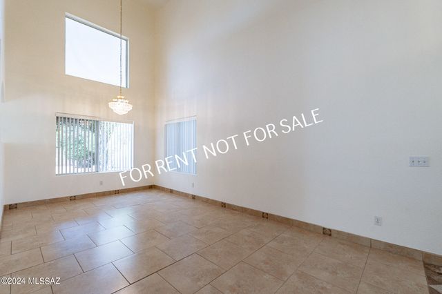 7442 W Sonesta Drive, Tucson, AZ 85743