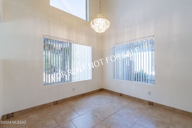 7442 W Sonesta Drive, Tucson, AZ 85743