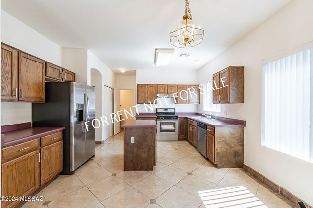 7442 W Sonesta Drive, Tucson, AZ 85743