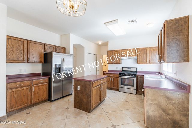 7442 W Sonesta Drive, Tucson, AZ 85743