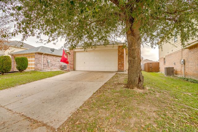 6612 Meadow Way Lane, Fort Worth, TX 76179
