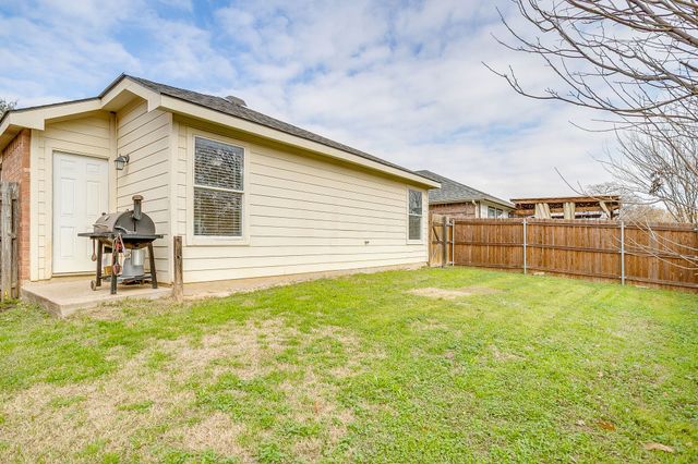 6612 Meadow Way Lane, Fort Worth, TX 76179