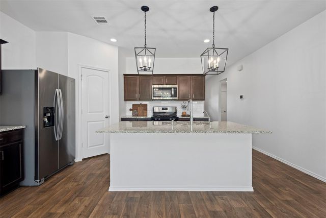 14546 Montclair Way, Magnolia, TX 77354