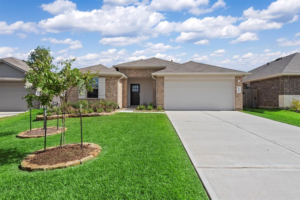 14546 Montclair Way, Magnolia, TX 77354