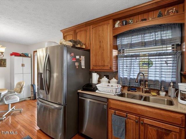 529 Old Gray Station Road, Gray, TN 37615