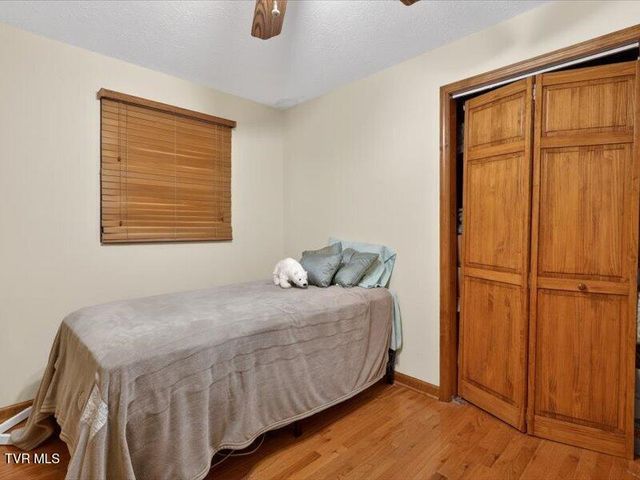 529 Old Gray Station Road, Gray, TN 37615