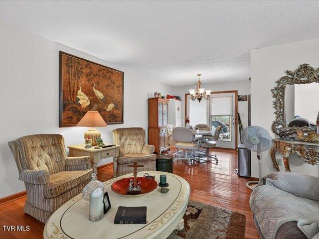 529 Old Gray Station Road, Gray, TN 37615