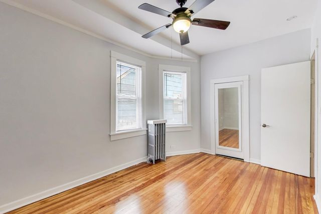 1638 Oakwood Avenue, Des Plaines, IL 60016