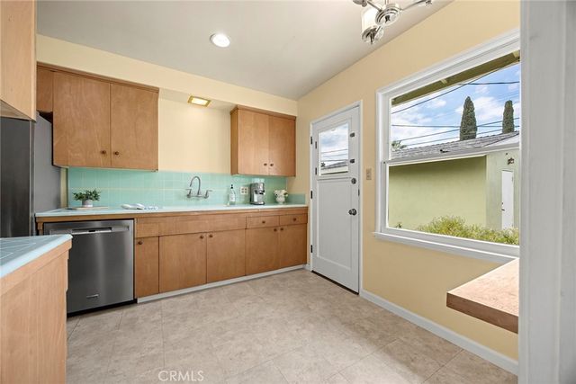 837 S Reseda Street, Anaheim, CA 92806