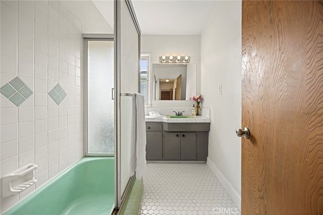 837 S Reseda Street, Anaheim, CA 92806