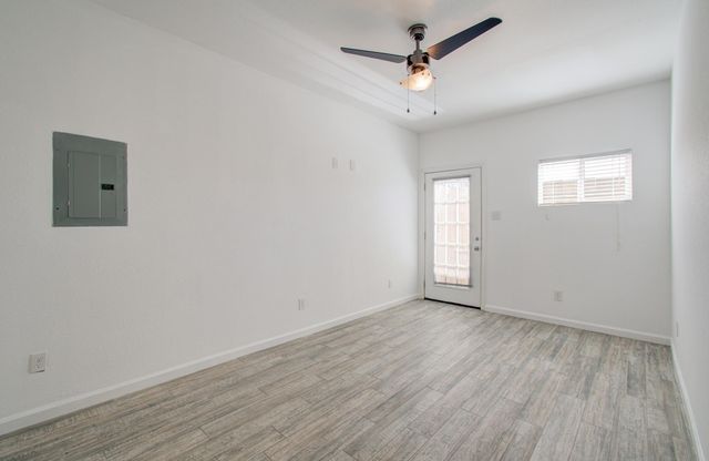 1014 Graham Drive A3, Tomball, TX 77375