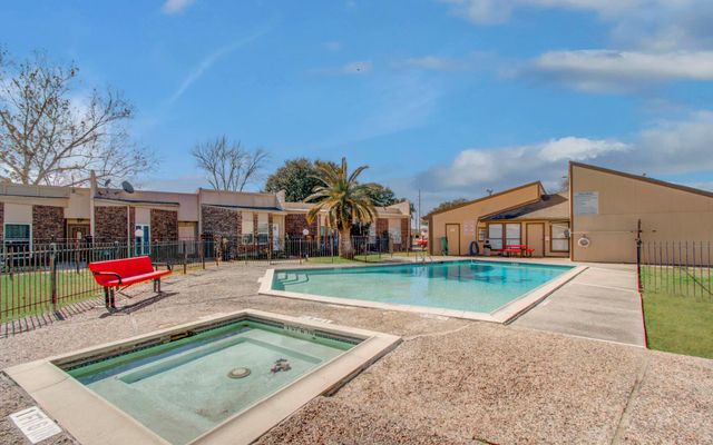 1014 Graham Drive A3, Tomball, TX 77375