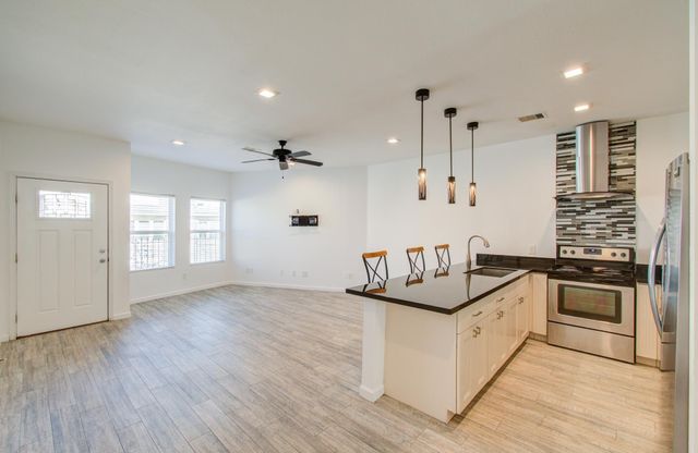 1014 Graham Drive A3, Tomball, TX 77375