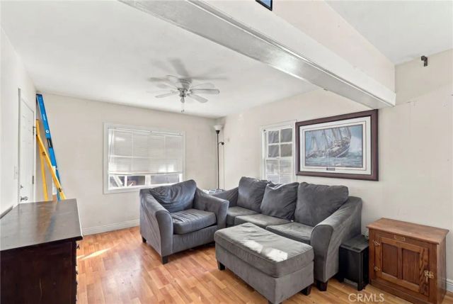 1019 W Pine Street, Santa Ana, CA 92703