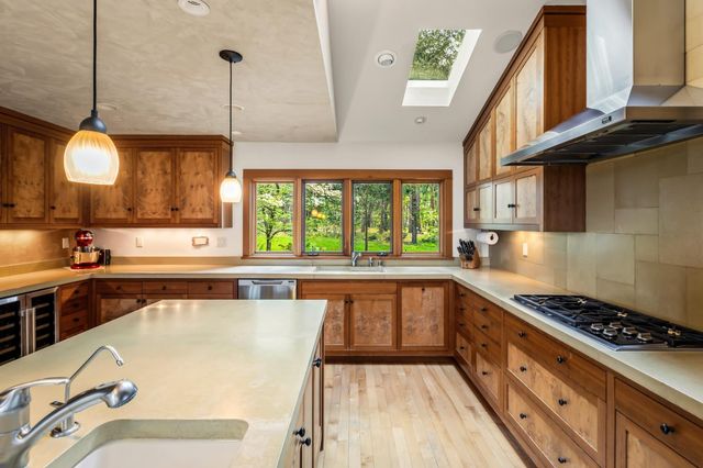 12278 Cement Hill Rd, Nevada City, CA 95959