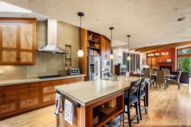 12278 Cement Hill Rd, Nevada City, CA 95959