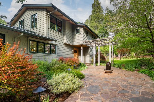 12278 Cement Hill Rd, Nevada City, CA 95959