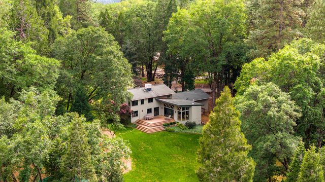 12278 Cement Hill Rd, Nevada City, CA 95959
