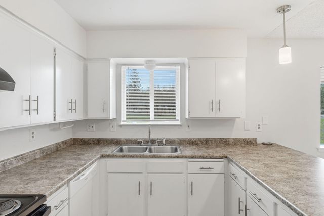 3361 Camp Joy Road, Grants Pass, OR 97526