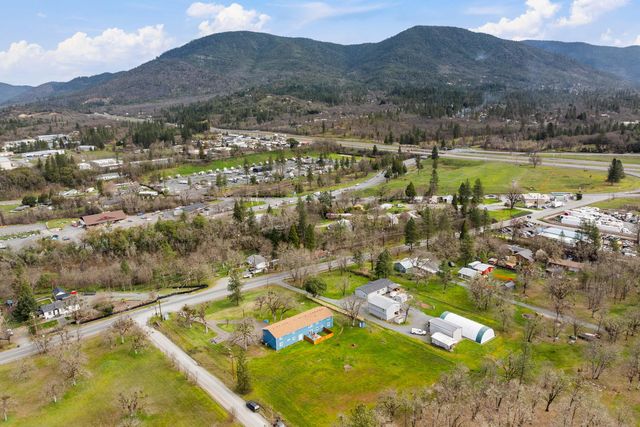 3361 Camp Joy Road, Grants Pass, OR 97526