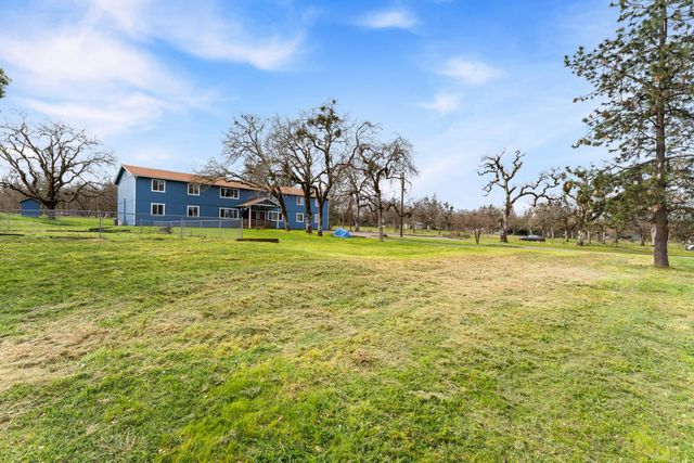 3361 Camp Joy Road, Grants Pass, OR 97526