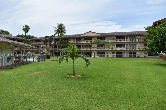 5300 Washington St D309, Hollywood, FL 33021