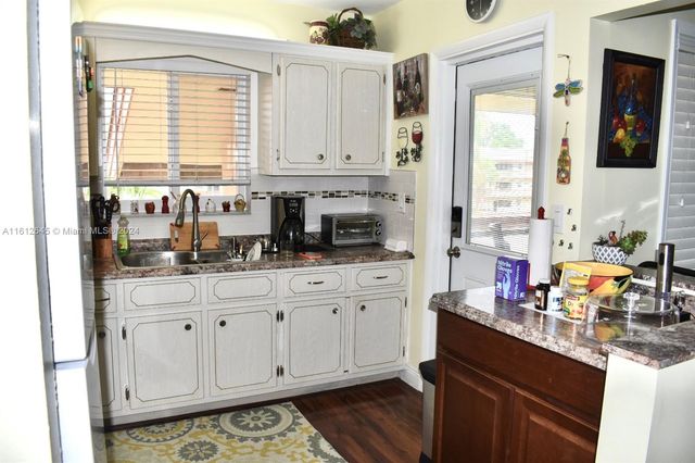 5300 Washington St D309, Hollywood, FL 33021