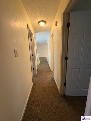 105 Candy Court, Radcliff, KY 40160