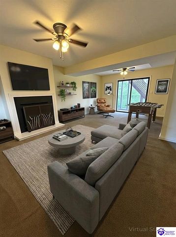 105 Candy Court, Radcliff, KY 40160